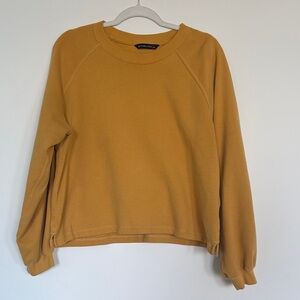 Abercrombie & Fitch Mustard Sweatshirt